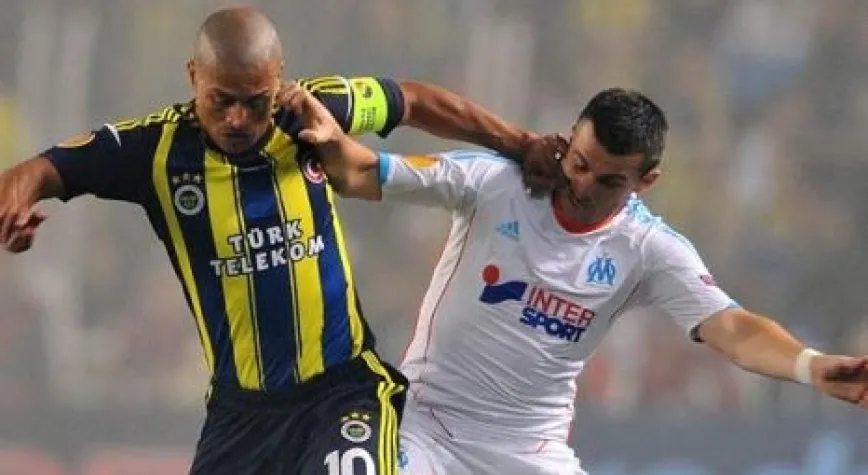 ALEX: HEYKELİM NEDEN DİKİLDİ ANLAMADIM!