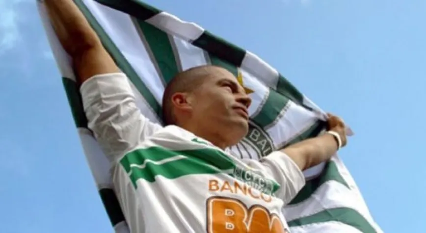 ALEX'E SÜPER TÖREN