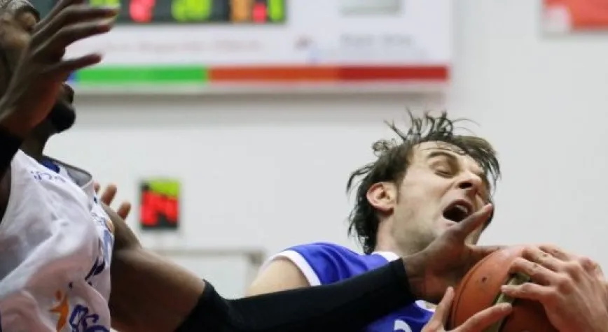 ANTALYA BŞ. BLD: 77  TÜRK TELEKOM: 88