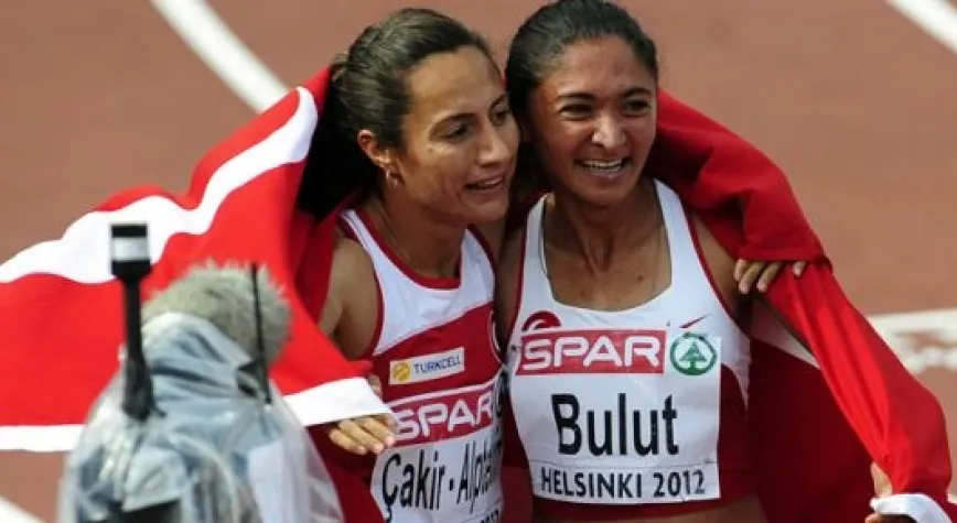 ASLI VE GAMZE YARI FİNALDE