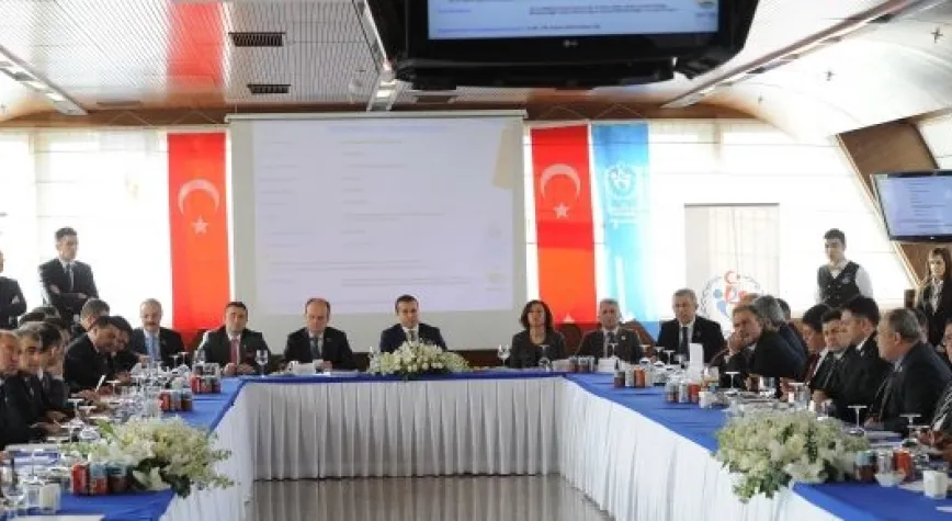 BAKAN KILIÇ: İLK HEDEFİNİZ AKDENİZ!