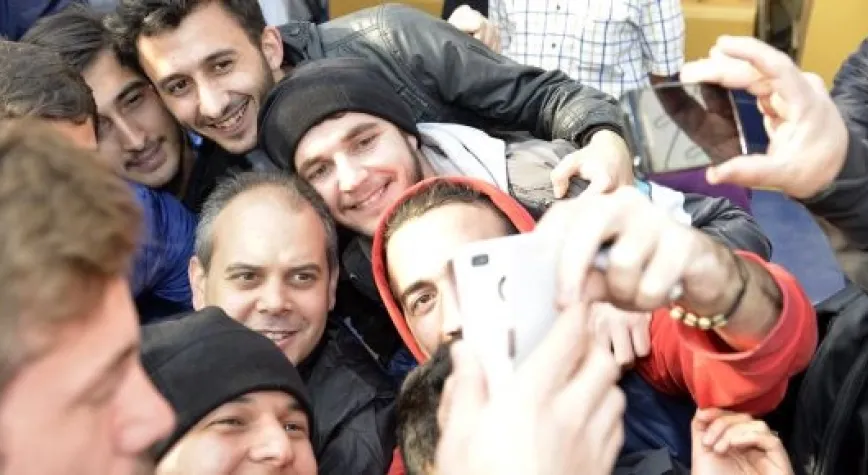 BAKAN KILIÇ'TAN SELFİE!..