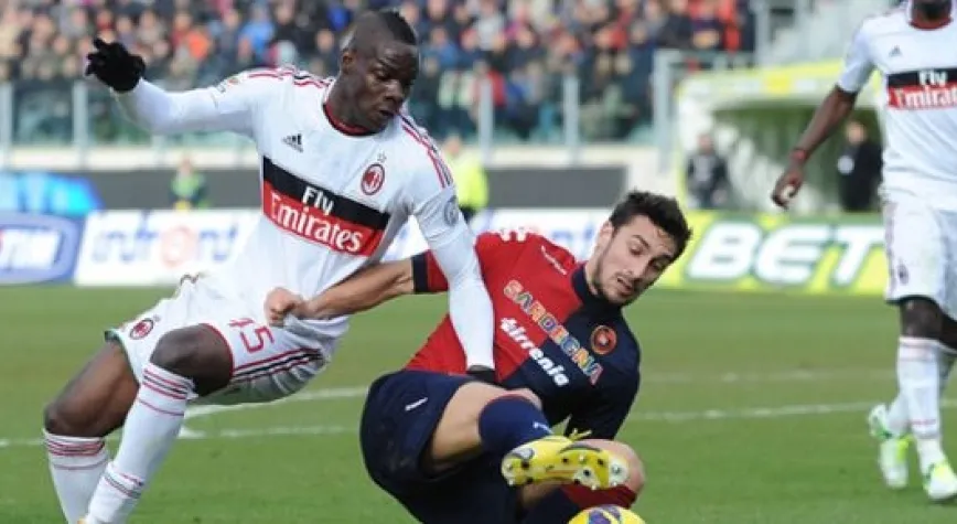 BALOTELLİ CİMBOMA GELİYOR MU?