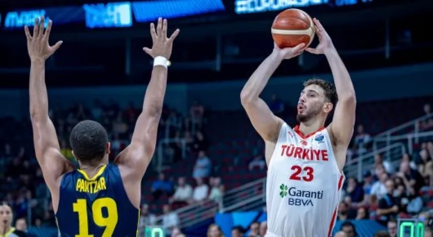 BASKETBOLDA ÇEYREK FİNALDEYİZ