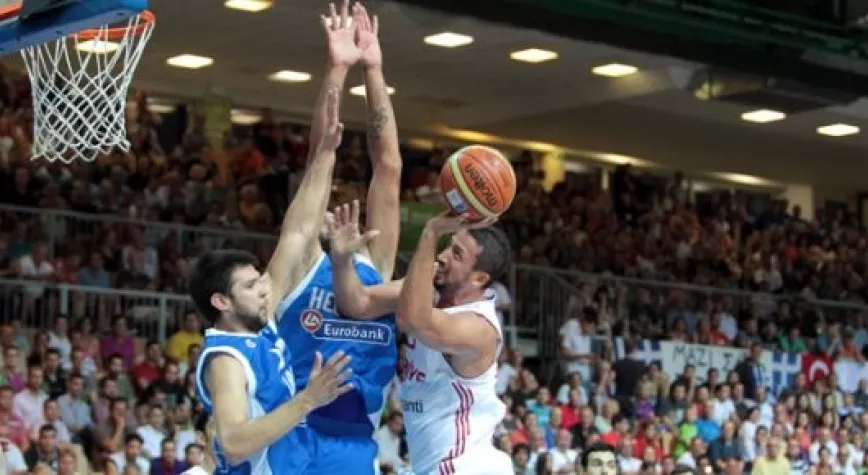 BASKETBOLDA ŞOK ÜSTÜNE ŞOK!..