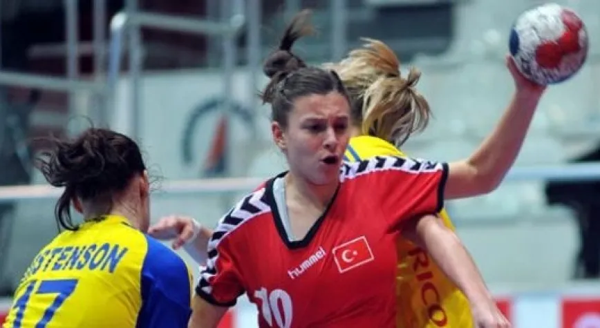 BAYAN HENTBOLCULAR KAMPTA!