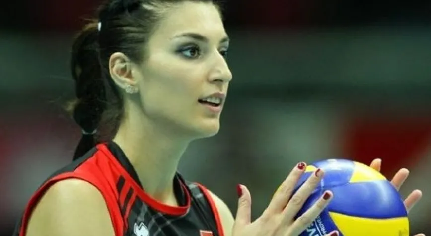 BAYRAĞIMIZI NESLİHAN TAŞIYACAK