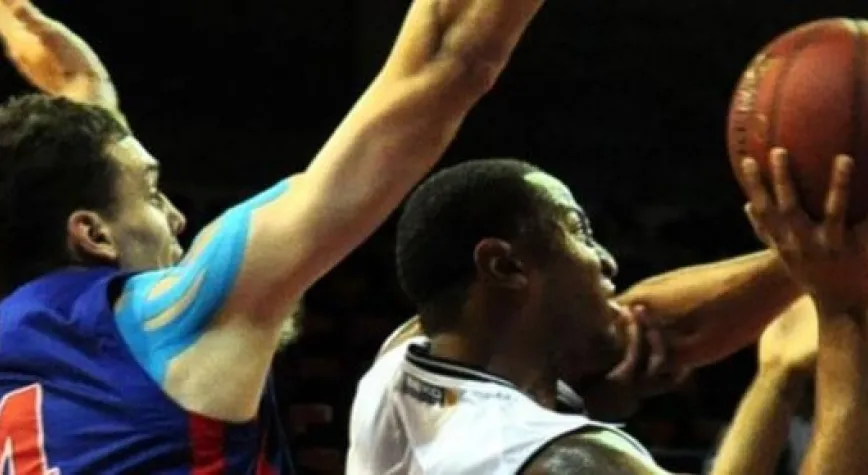 BEŞİKTAŞ CSKA'DAN FARK YEDİ: 60- 85