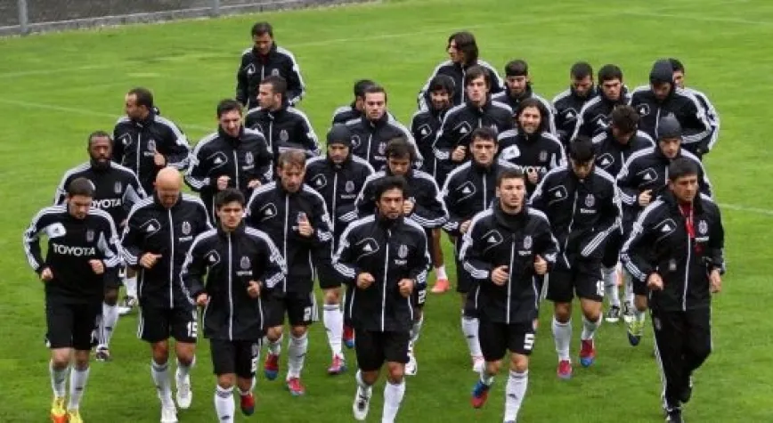 BEŞİKTAŞ YAĞMURDA ÇALIŞTI