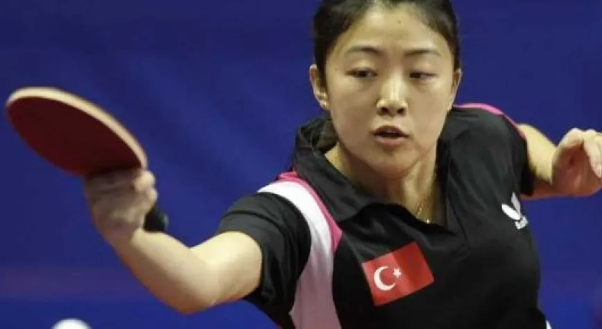 BİZİM YABANCILAR ALTIN PEŞİNDE