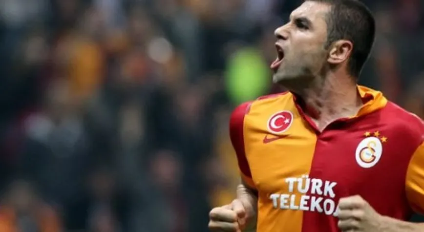 BURAK YILMAZ'IN GÖZÜ KRALLIKTA!
