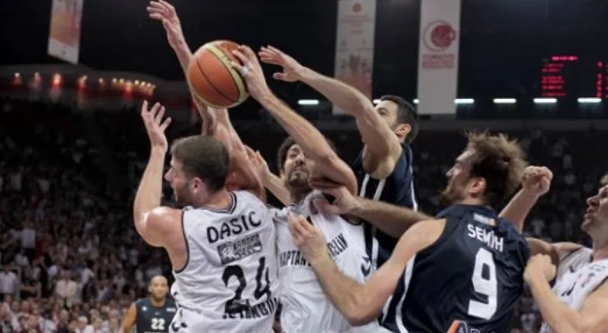 C. BAŞKANLIĞI KUPASI KARA KARTAL'IN!