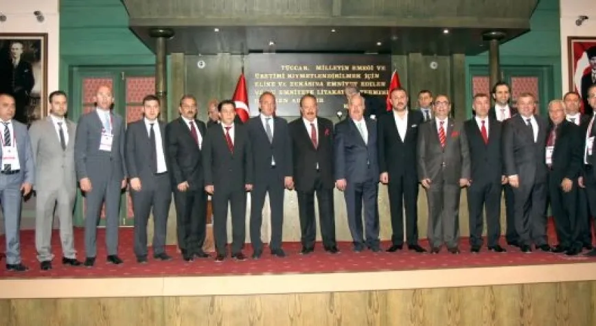 CAVCAV KULÜBÜNÜ BIRAKMADI!..