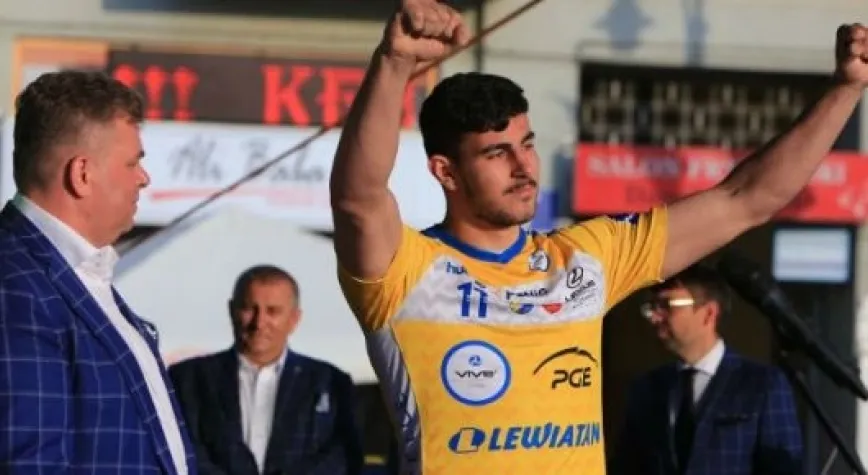 DORUK PEHLİVAN'LA SÖYLEŞİ...