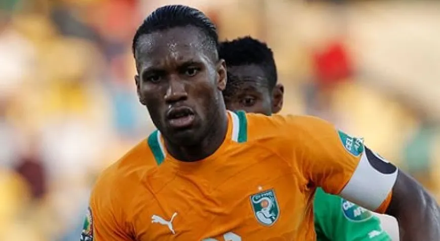 DROGBA ATTI, FİLDİŞİ TURU GEÇTİ...