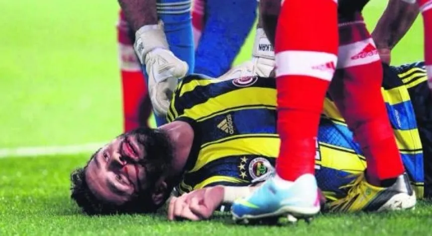 F. BAHÇE'NİN UEFA KOZU: GÖKHAN GÖNÜL!