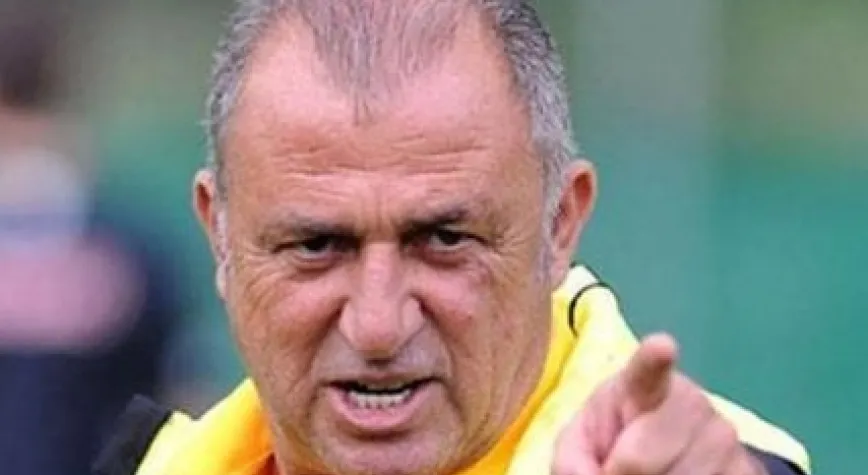 FATİH TERİM VE YARDIMCILARI ÇILDIRDI...