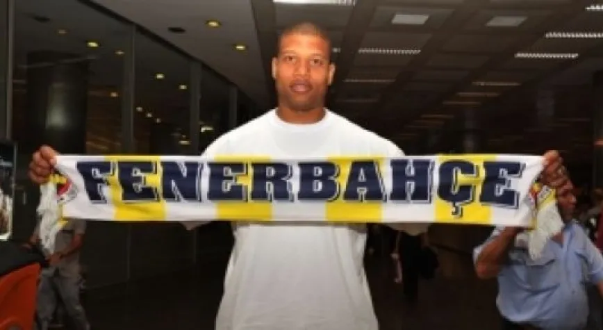 FENERBAHÇE'DE BASKETBOLCU ŞOKU!