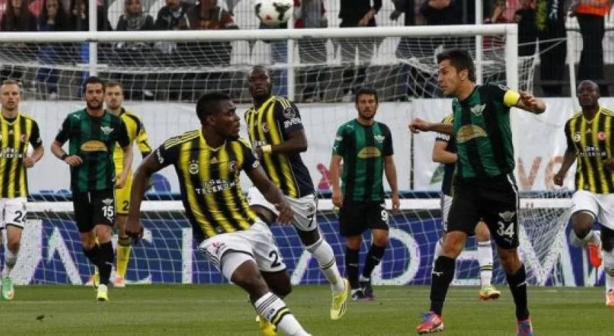 FENERBAHÇE'YE AKHİSAR DARBESİ: 2- 0