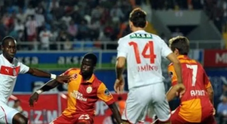 GALATASARAY ANTALYA'YI YENDİ: 2- 0