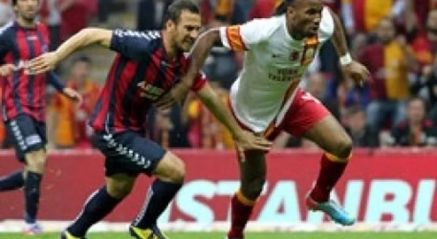 GALATASARAY OLAYLI MAÇTA GALİP: 3- 1