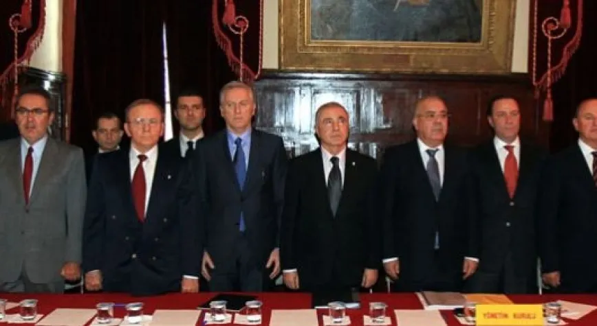 GALATASARAY'DA DİVAN GÜNÜ