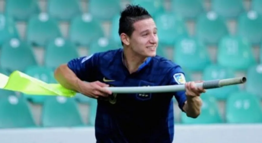 GANA- FRANSA MAÇINDA HAKEM SKANDALI!