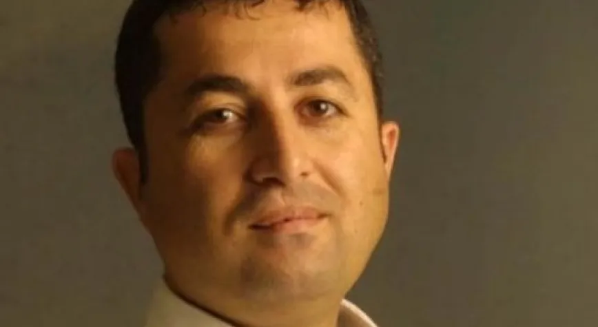 GAZETECİ TARHAN VE AİLESİ KAZA GEÇİRDİ!