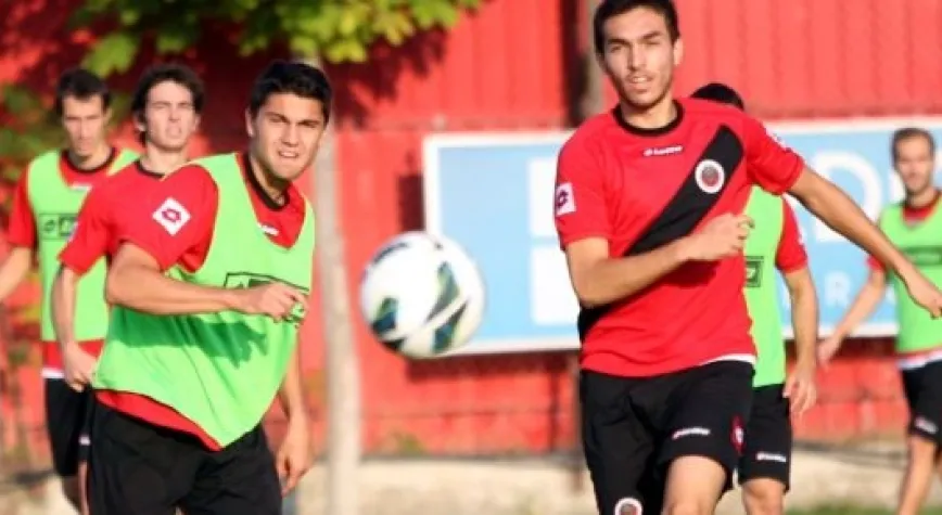 G.BİRLİĞİ MERSİN'E BİLENİYOR!