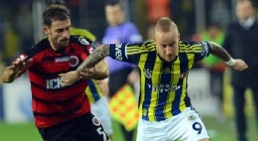 GENÇLER F.BAHÇE'YE DAYANAMADI: 4- 1