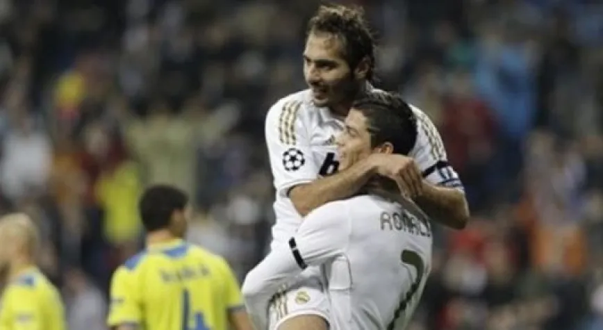 HAMİT ALTINTOP GALATASARAY YOLUNDA