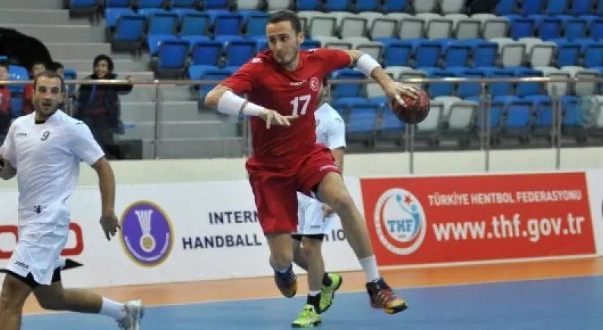 HENTBOLDA KOLAY GALİBİYET: 29- 23