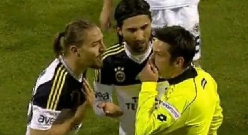 İŞTE İLK YARIDA HAKEMLERİMİZ!