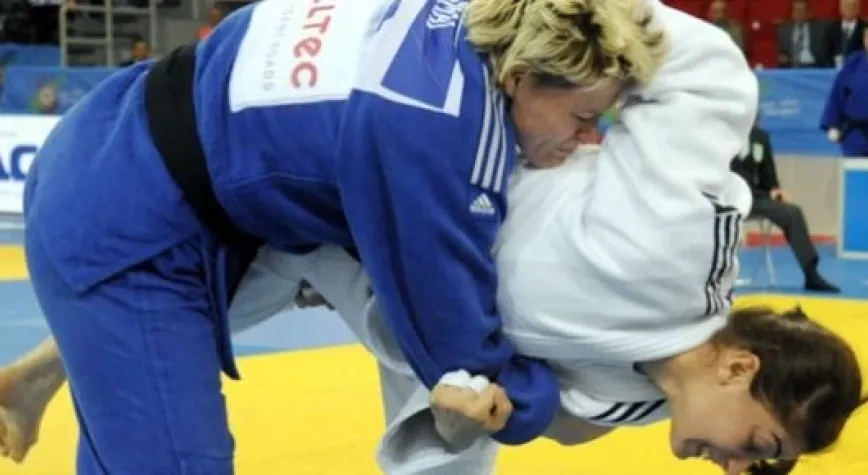 JUDO'DA NAZAN AKIN'DAN GÜMÜŞ GELDİ!