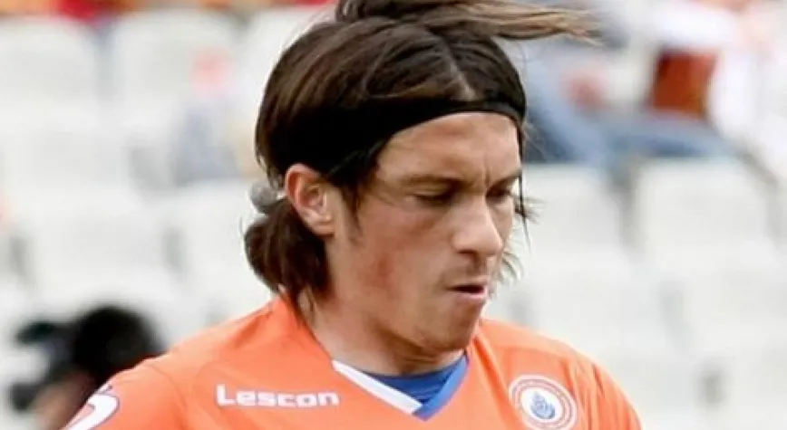 KARAKARTAL GÖKHAN'I ALDI!