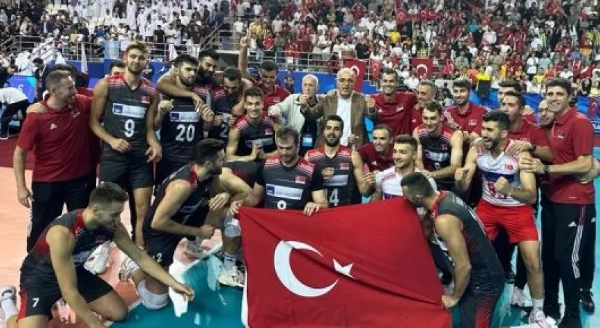 KATAR'DA EFELER ŞAMPİYON...