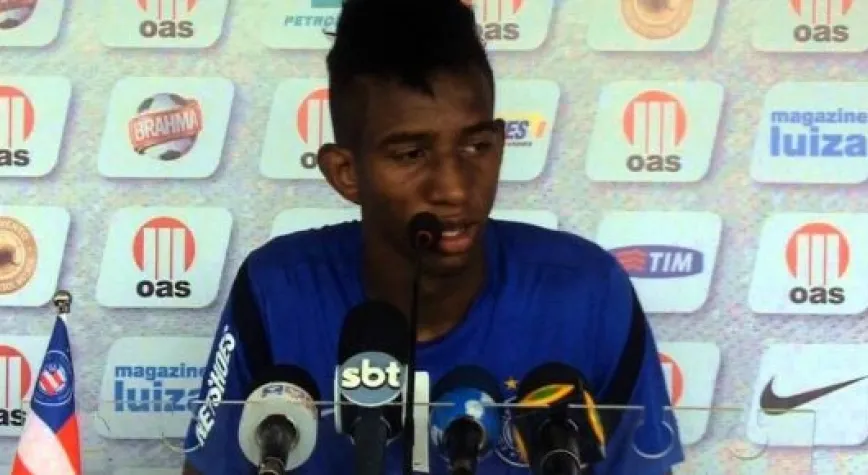 KİM BU TAHTA PARÇASI?