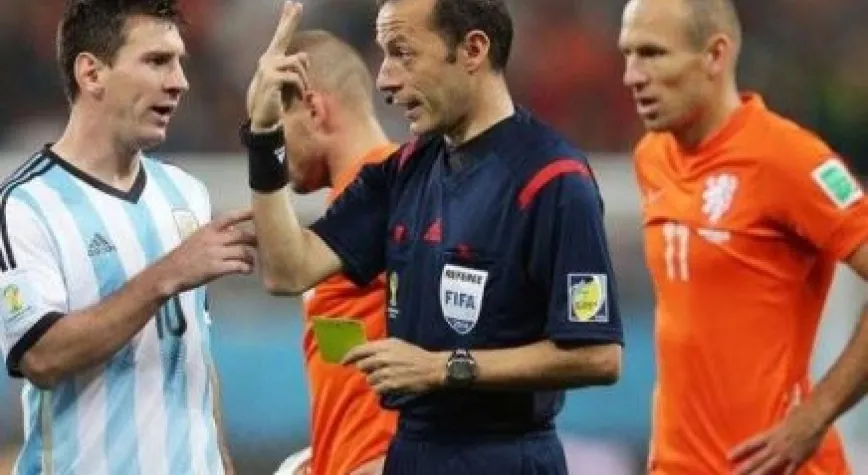 MARADONA'DAN MESSİ'YE AĞIR ELEŞTİRİ!..