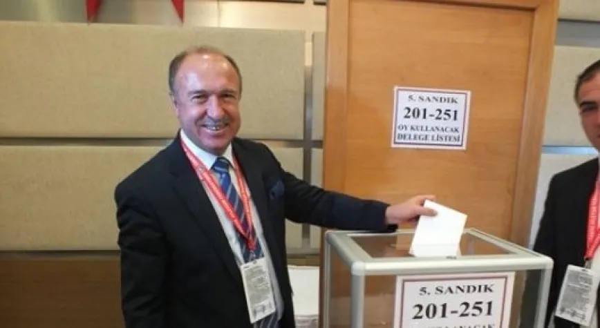 MEHMET TERZİ YENİDEN BAŞKAN!