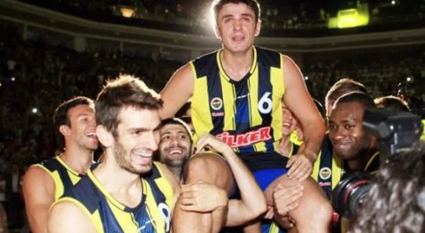 MİRSAD TÜRKCAN JÜBİLE YAPTI!