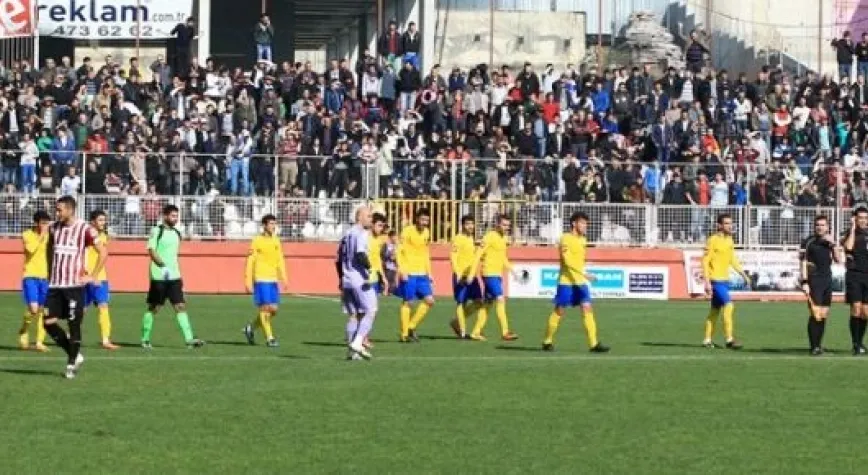 OLAYLI MAÇ BERABERE BİTTİ: 1- 1