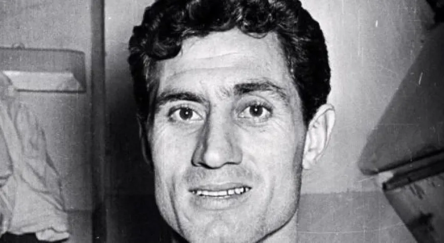 ORDİNARYÜS FUTBOLCU...