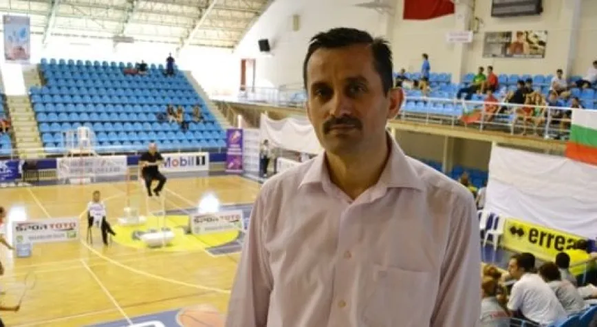 ÖZMEKİK YENİDEN BAŞKAN SEÇİLDİ!