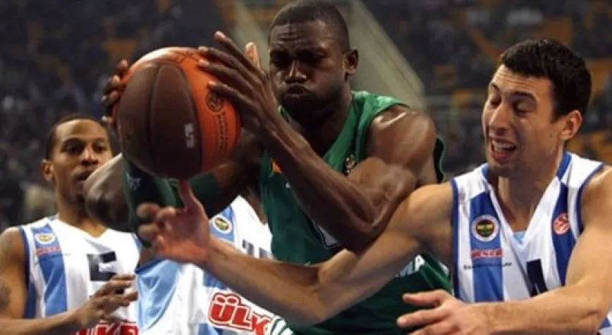 PANATHINAIKOS'LU SATO FENERBAHÇE ÜLKER'DE