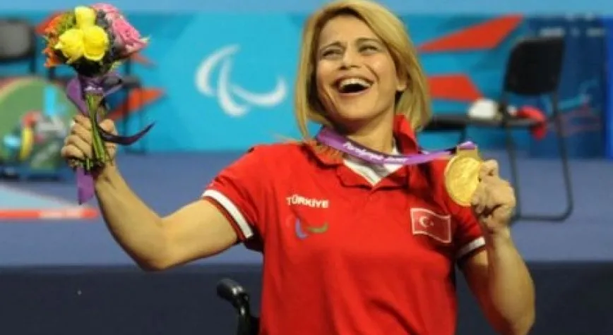 PARALİMPİK OYUNLAR'DA MADALYAMIZ ARTTI!