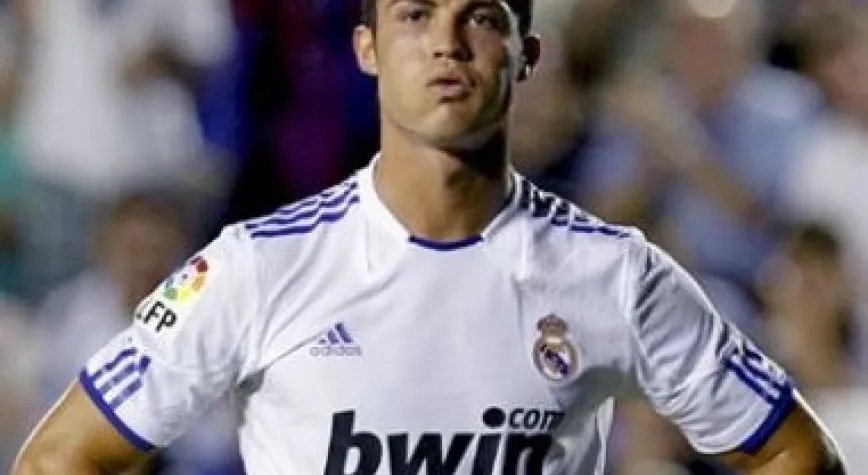 RONALDO’NUN MALİYETİ 125 MİLYON EURO