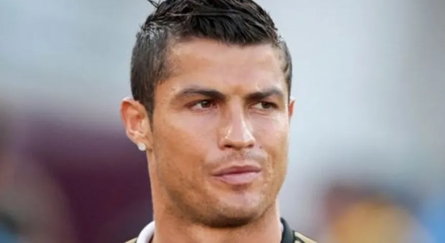 RONALDO'YA NİŞAN DAVETİ!..