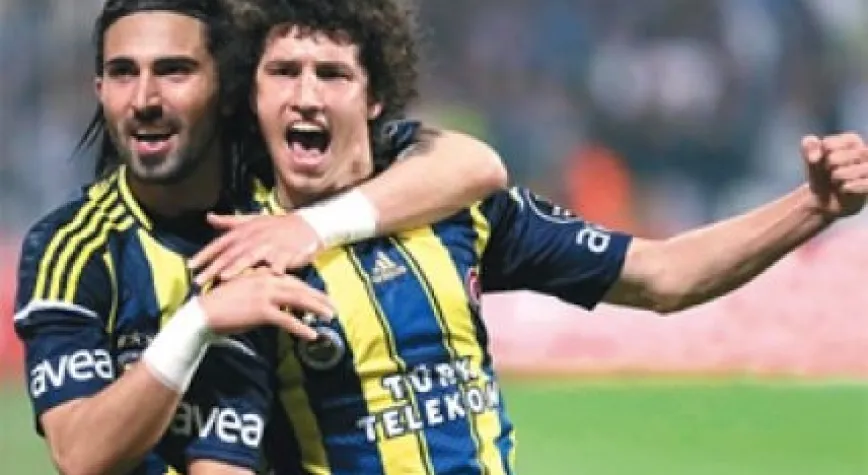 SALİH UÇAN RESMEN KAŞINIYOR!