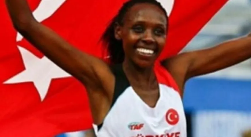 ŞİŞMAN DEDİKLERİ KIZDAN 2 ALTIN MADALYA!..