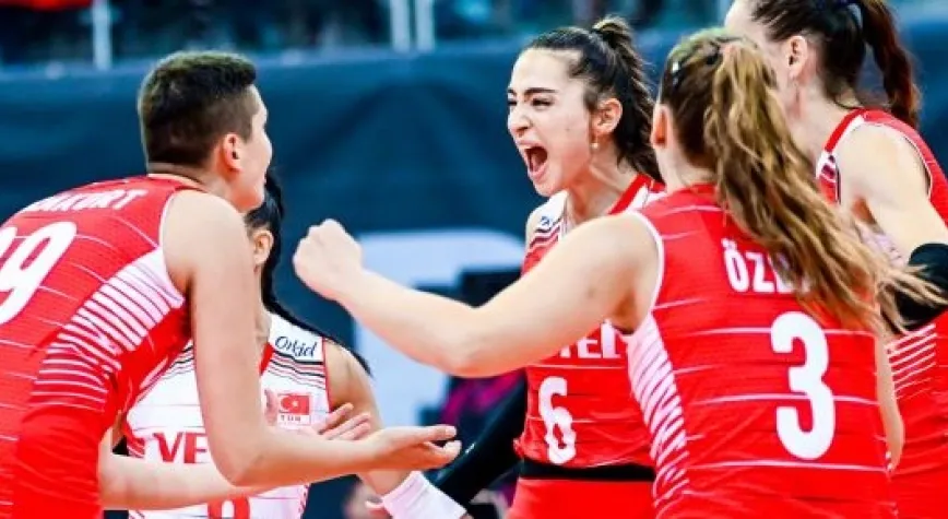 SULTANLAR ALMANLARI TUŞ ETTİ: 3-0